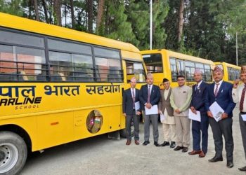 भारतले नेपालका विद्यालहरूमा ८१ वटा स्कुल बसहरू उपहार स्वरुप प्रदान