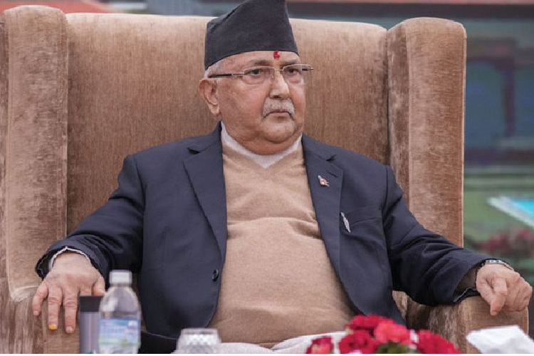 ओलीले केन्द्रमा लगाएको डढेलो प्रदेशमा पुग्यो !