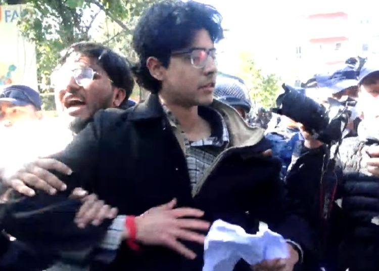 जेन जी अगुवा मिराज ढुंगाना प्रहरीकाे नियन्त्रणमा