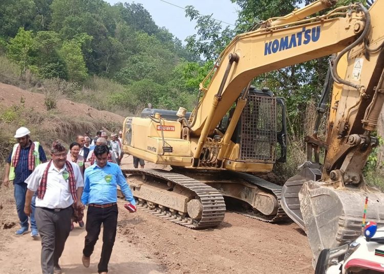 डुम्रे गुफा चौर होलाङ्दी सडक निर्माणमा ढिलाइ