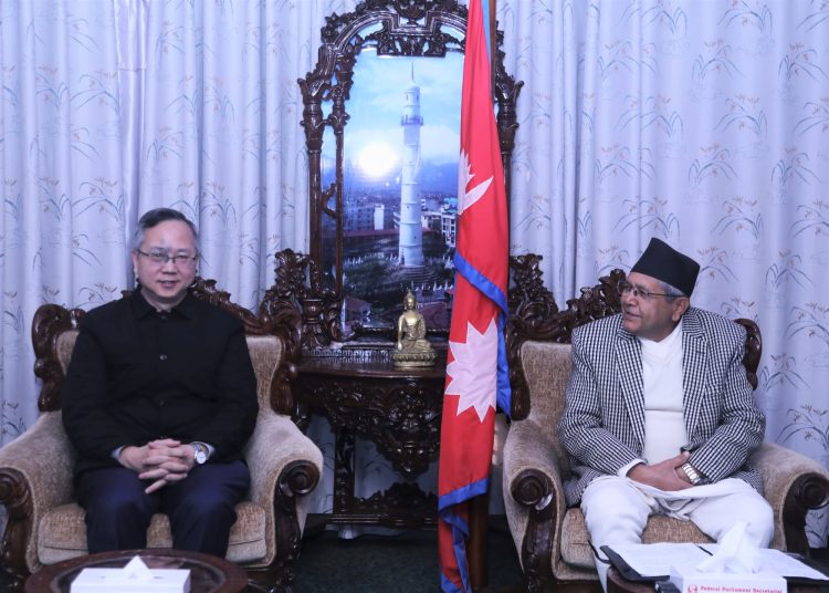 सभामुख र चिनियाँ राजदूत सोङबीच बिदाइ भेट