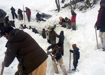 पाकिस्तानमा  हिमपहिरो जादा कम्तीमा नौ जनाको मृत्यु