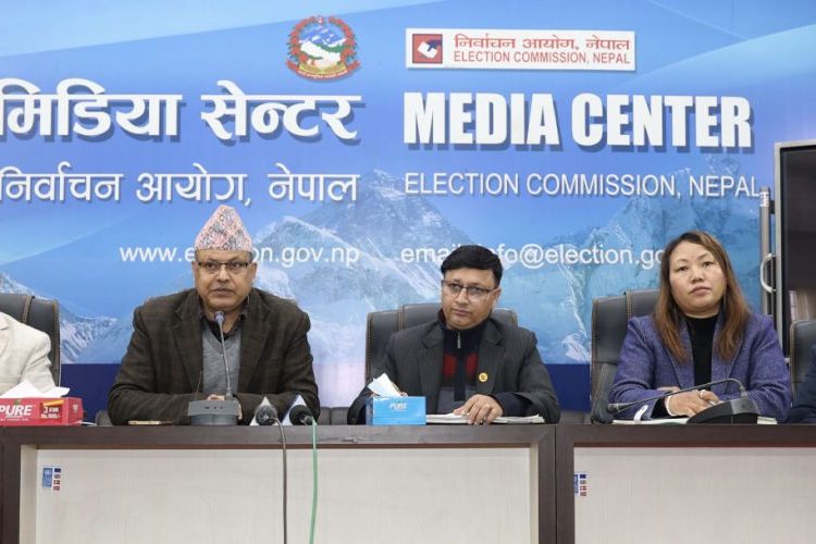 सामाजिक सञ्जालको दुरूपयाेगमा कडाइ गर्दै अयोग