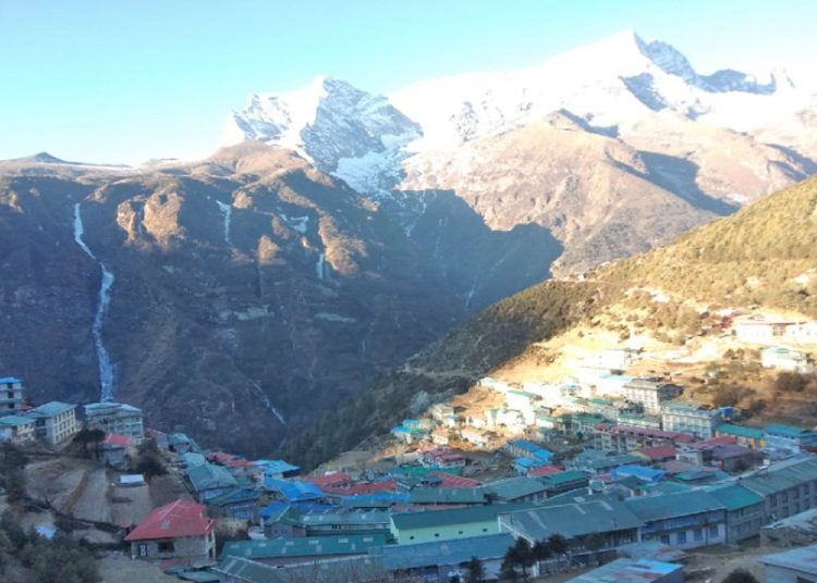 हिउँदयाममा खुम्बू क्षेत्र सुनसान