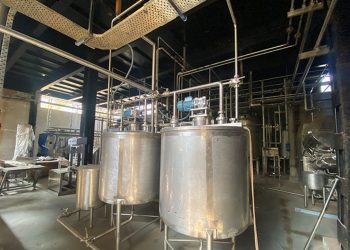 नेपाली किसानले दूधको बजार पायाे