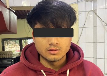 अश्लिल व्यवहार गर्ने युवक पक्राउ