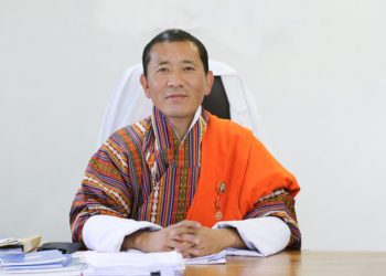 भुटानी प्रधानमन्त्रीले रवि र बालेनलाई  दिए बधाई