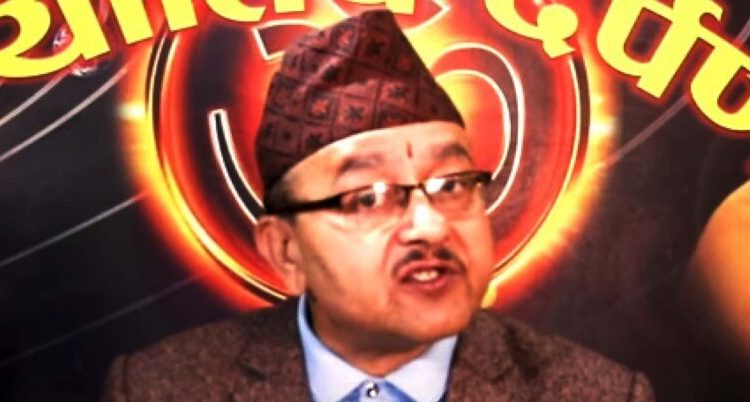 चुनाव हुँदैन भन्ने अभिव्यक्ति दिने ज्योतिष पक्राउ
