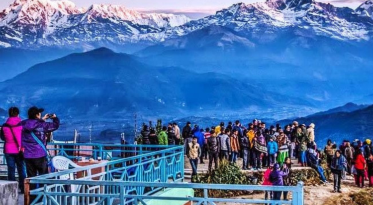 कञ्चनजङ्घामा पर्यटकको आगमन बढ्न थाले