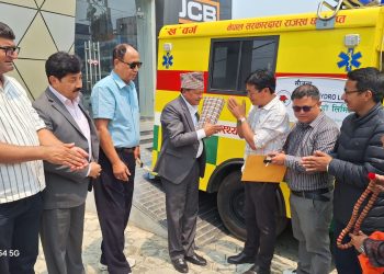 दुर्गम सिलीचोङ गाउँपालिकालाई गुँरास हाइड्रोपावरद्वारा एम्बुलेन्स हस्तान्तरण