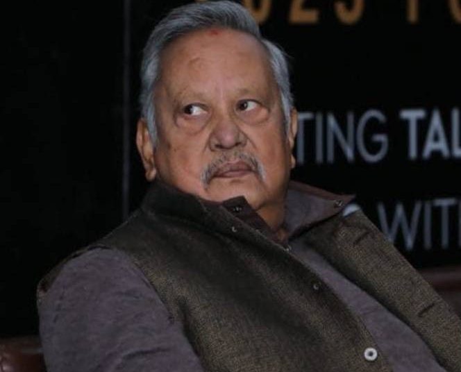 निर शाह निर्देशनमा फर्किए