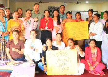 महिनावारी चक्रबारे अभिमुखिकरणका साथै ब्रासलेट बनाएर बितरण