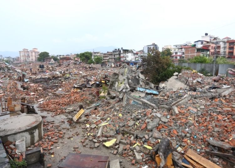 काठमाडौंका विभिन्न नदी किनार र सार्वजनिक