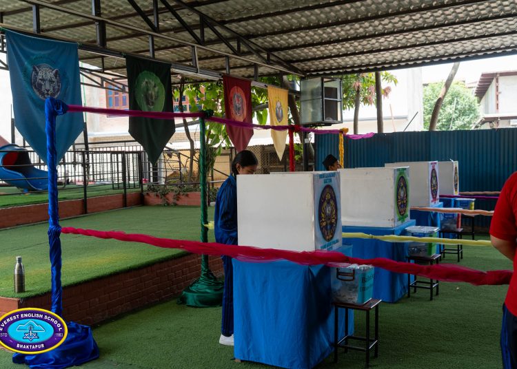 एभरेस्ट इङ्लिस स्कुलमा विद्यालयस्तरीय निर्वाचन भव्य रूपमा सम्पन्न