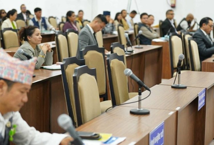 प्रतिनिधिसभा बैठक स्थगित