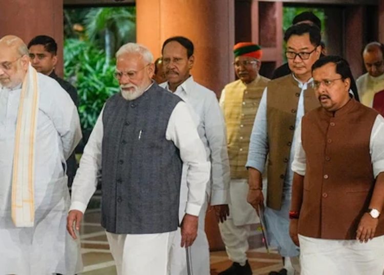 एनडिएका सांसदहरू पुगेर अन्योल हटाउन निर्देशन