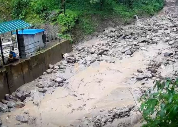 रेलेखोला जलविद्युत् आयोजना बन्द