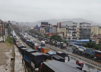 काठमाडौंबाट बाहिरिने सवारी कलंकीबाटै प्रवेशमा रोक