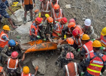 सुरुङमार्गमा फसेका कविर महर्जनको जिवितै उद्धार