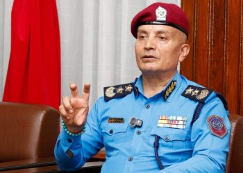डीआईजीलाई प्रहरी हेडक्वाटर बोलाइयो